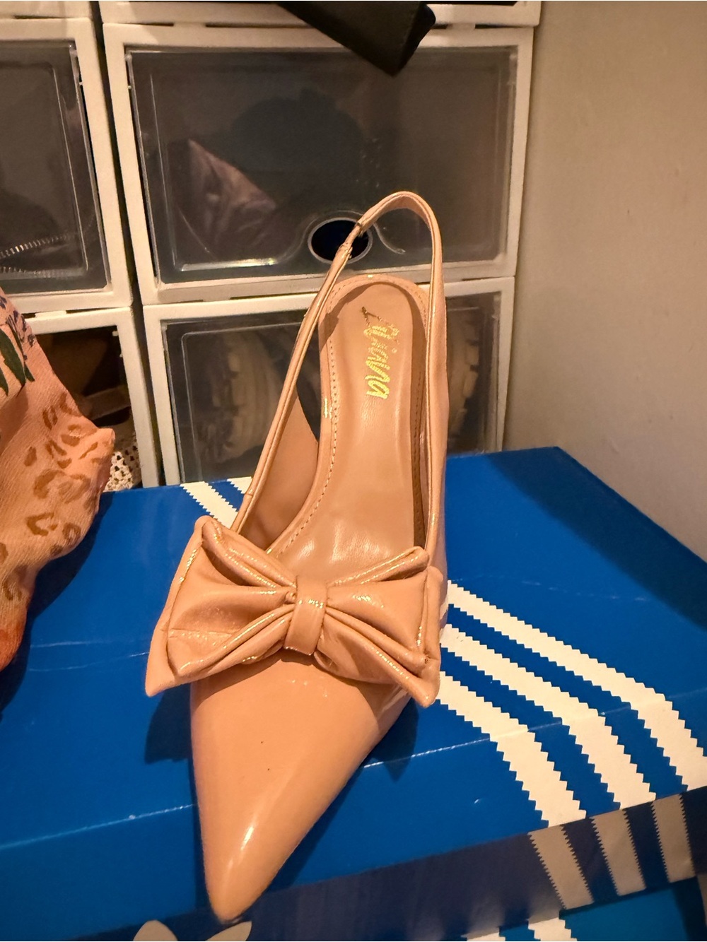 Bow-Accent Slingback Pointed Toe Pumps - Nude